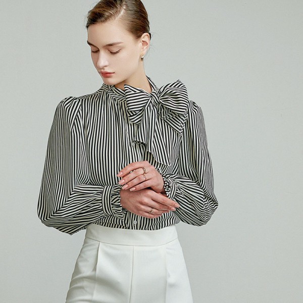 Fashionable Striped Long Sleeve Shirt